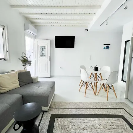 Silvernoses Penthouse * Mykonos Town